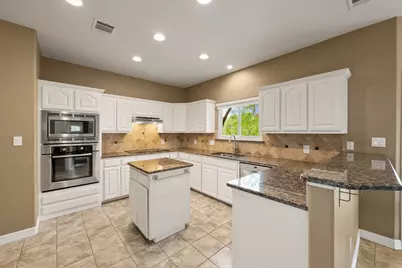 101 Pioneer Trail, Dripping Springs, TX 78620 - Photo 9