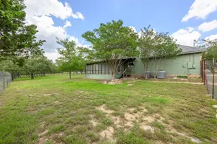 101 Pioneer Trail, Dripping Springs, TX 78620 - Photo 29