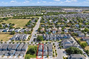 1653 Coral Sunrise Trl, Leander, TX 78641 - Photo 3