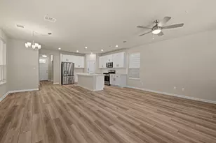 1653 Coral Sunrise Trl, Leander, TX 78641 - Photo 11