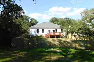 207 Laurel Ln, Spicewood, TX 78669 - Photo 19