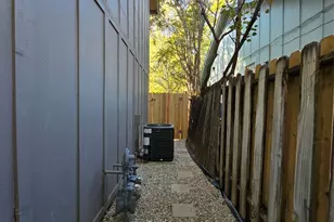 1305 Dobie Dr, Austin, TX 78753 - Photo 19