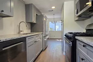 1305 Dobie Dr, Austin, TX 78753 - Photo 7