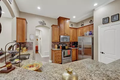 107 Nanakuli, Bastrop, TX 78602 - Photo 11