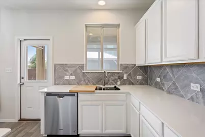 101 Silver Birch Court, Georgetown, TX 78626 - Photo 15