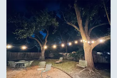 9215 Hunters Trace E, Austin, TX 78758 - Photo 21