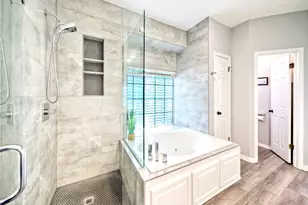 3002 Barton Point Cir, Austin, TX 78733 - Photo 21