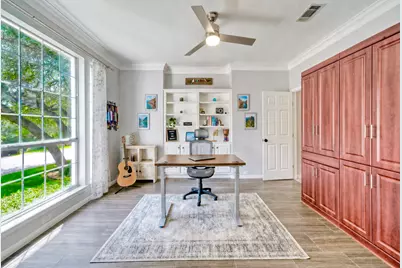 3002 Barton Point Circle, Austin, TX 78733 - Photo 3