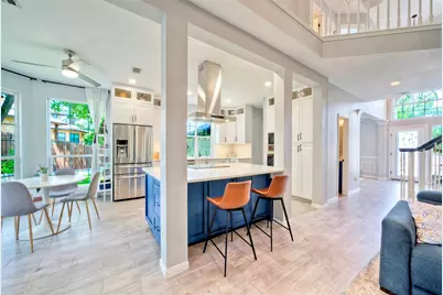 3002 Barton Point Circle, Austin, TX 78733 - Photo 11