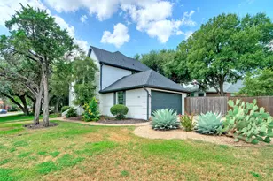 3002 Barton Point Cir, Austin, TX 78733 - Photo 33