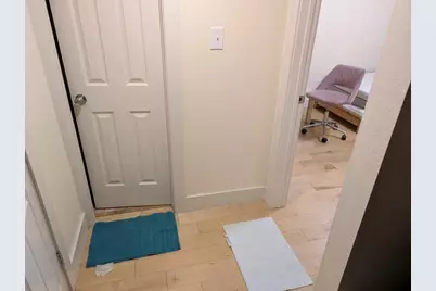 909 Reinli Street #136, Austin, TX 78751 - Photo 5