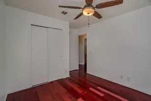 918 Estate Dr, Hutto, TX 78634 - Photo 15