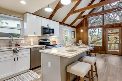 18418 Lakeland Drive, Lago Vista, TX 78645 - Photo 11