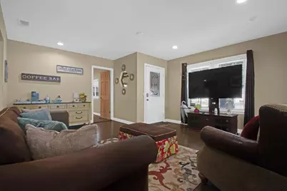 1236 S Academy Avenue S, New Braunfels, TX 78130 - Photo 19