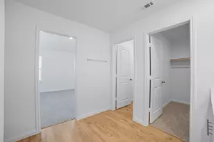 445 Mustang Lk Cir, Buda, TX 78610 - Photo 15