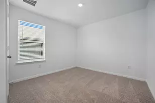 445 Mustang Lk Cir, Buda, TX 78610 - Photo 19