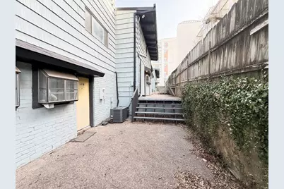 2413 Leon Street #108, Austin, TX 78705 - Photo 19