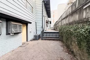 2413 Leon St, Austin, TX 78705 - Photo 19