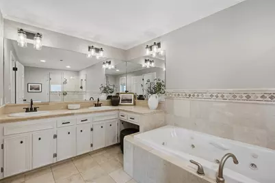 105 Tallstar Drive, Lakeway, TX 78734 - Photo 15