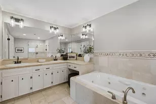 105 Tallstar Dr, Lakeway, TX 78734 - Photo 15