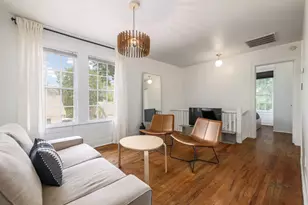 305 Lockhart Dr, Austin, TX 78704 - Photo 9
