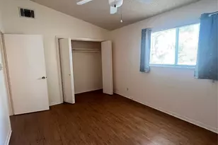 208 E 31st St, Austin, TX 78705 - Photo 15