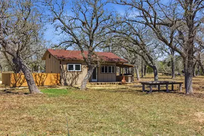 18335 Fm 86, Red Rock, TX 78662 - Photo 33