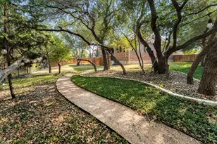 140 Lake Rim Cir, Georgetown, TX 78633 - Photo 33