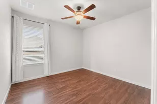 140 Lake Rim Cir, Georgetown, TX 78633 - Photo 7