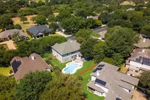 10909 River Plantation Dr, Austin, TX 78747 - Photo 37