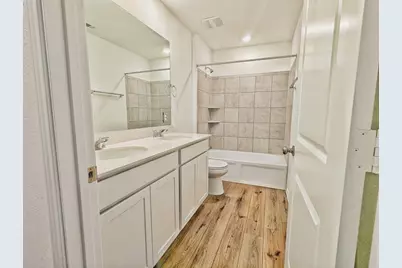 158 Gresham, Kyle, TX 78640 - Photo 13