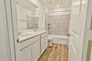 158 Gresham, Kyle, TX 78640 - Photo 13