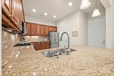 103 Rivalto Circle #3, Lakeway, TX 78734 - Photo 11