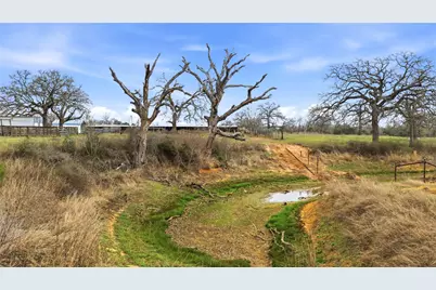369 Young School House Road, Smithville, TX 78957 - Photo 5