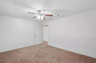 369 Young School House Rd, Smithville, TX 78957 - Photo 17