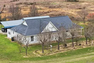 369 Young School House Rd, Smithville, TX 78957 - Photo 3