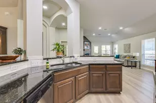 12537 Central Park Dr, Austin, TX 78732 - Photo 11