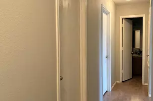 1034 W South St, Leander, TX 78641 - Photo 15