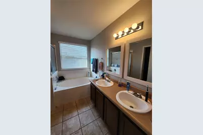 1034 W South Street, Leander, TX 78641 - Photo 13