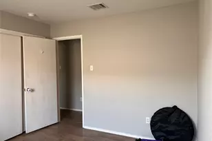 1034 W South St, Leander, TX 78641 - Photo 17