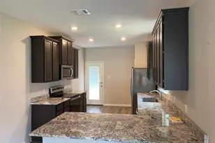 509 Congress Wy, Liberty Hill, TX 78642 - Photo 9