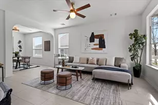 684 Hogan, Kyle, TX 78640 - Photo 5