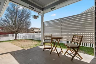 684 Hogan, Kyle, TX 78640 - Photo 27