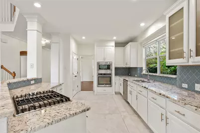 10329 Kilmarnock Drive, Austin, TX 78726 - Photo 11