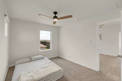 223 Balsam Street, Hutto, TX 78634 - Photo 25