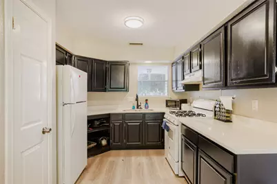 16402 Parkway Drive, Pflugerville, TX 78660 - Photo 11