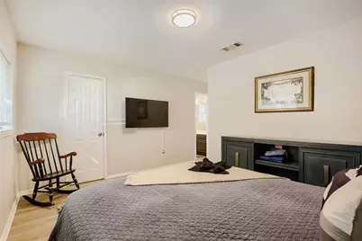 16402 Parkway Drive, Pflugerville, TX 78660 - Photo 17