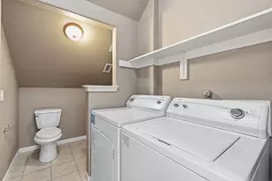 2522 Magin Meadow Dr, Austin, TX 78744 - Photo 11