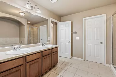 2522 Magin Meadow Drive, Austin, TX 78744 - Photo 19