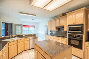 2912 Brandy Ln, Georgetown, TX 78628 - Photo 13
